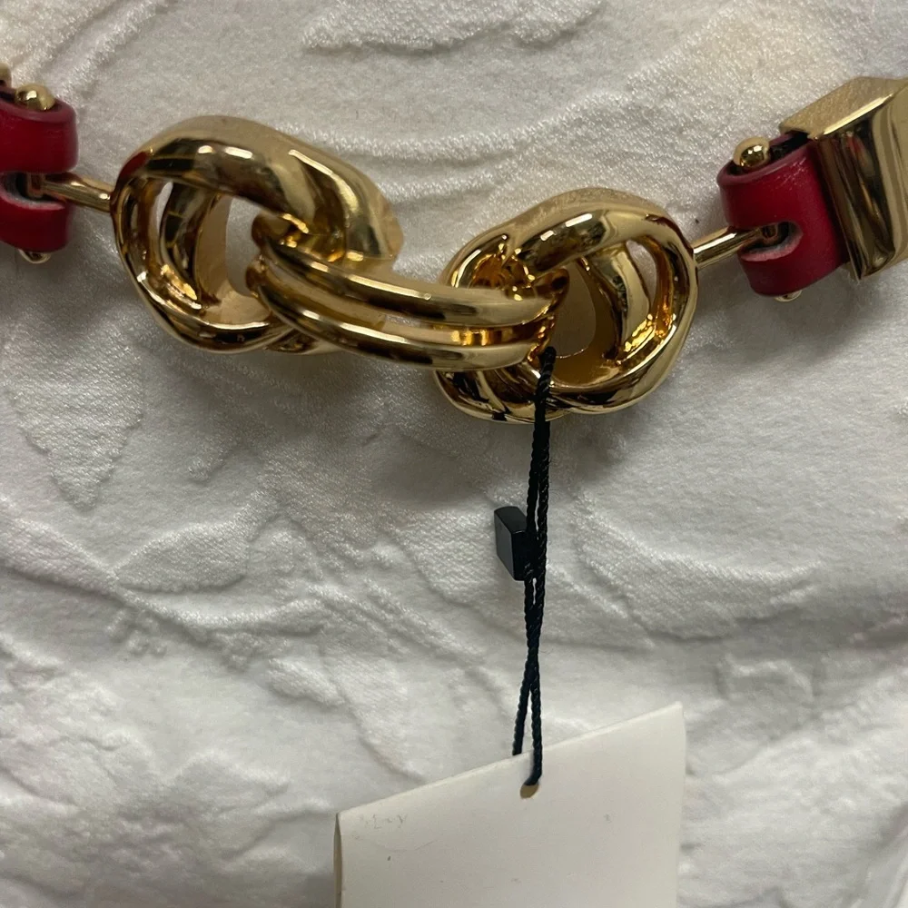 ZARA Red Belt with Gold Chain-Link Center - Picture 2 of 4